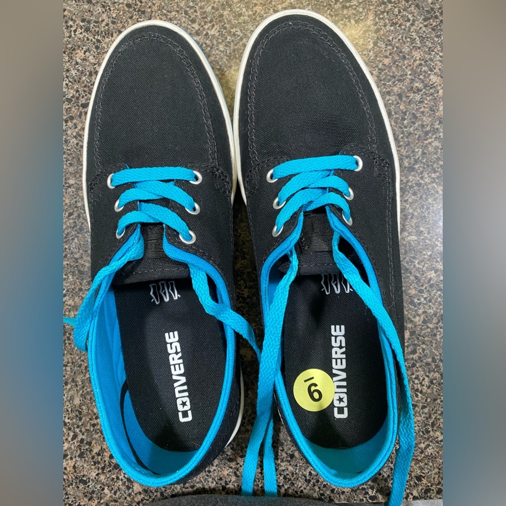 Converse Cons